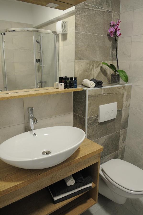 Azur Bed & Breakfast Нови Винодолски Екстериор снимка