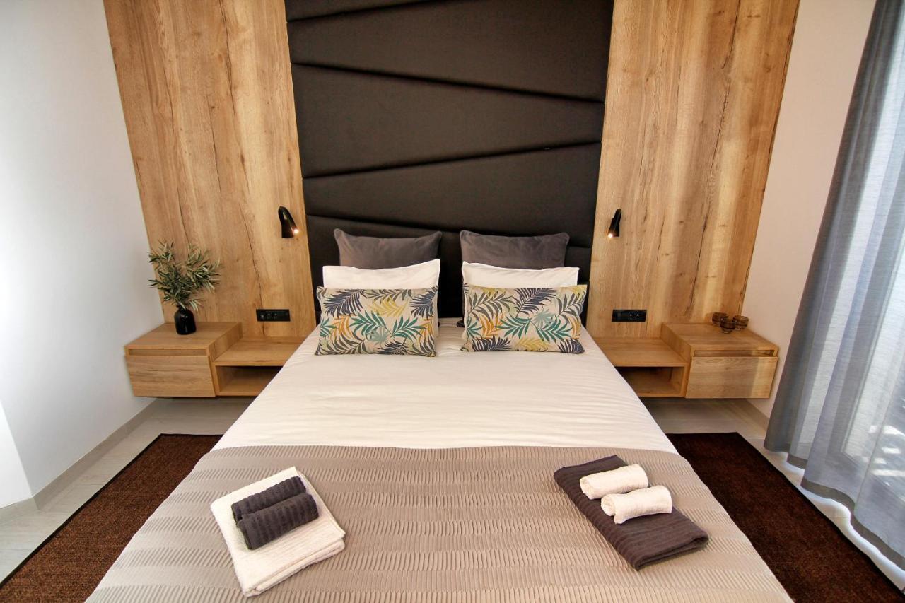 Azur Bed & Breakfast Нови Винодолски Екстериор снимка