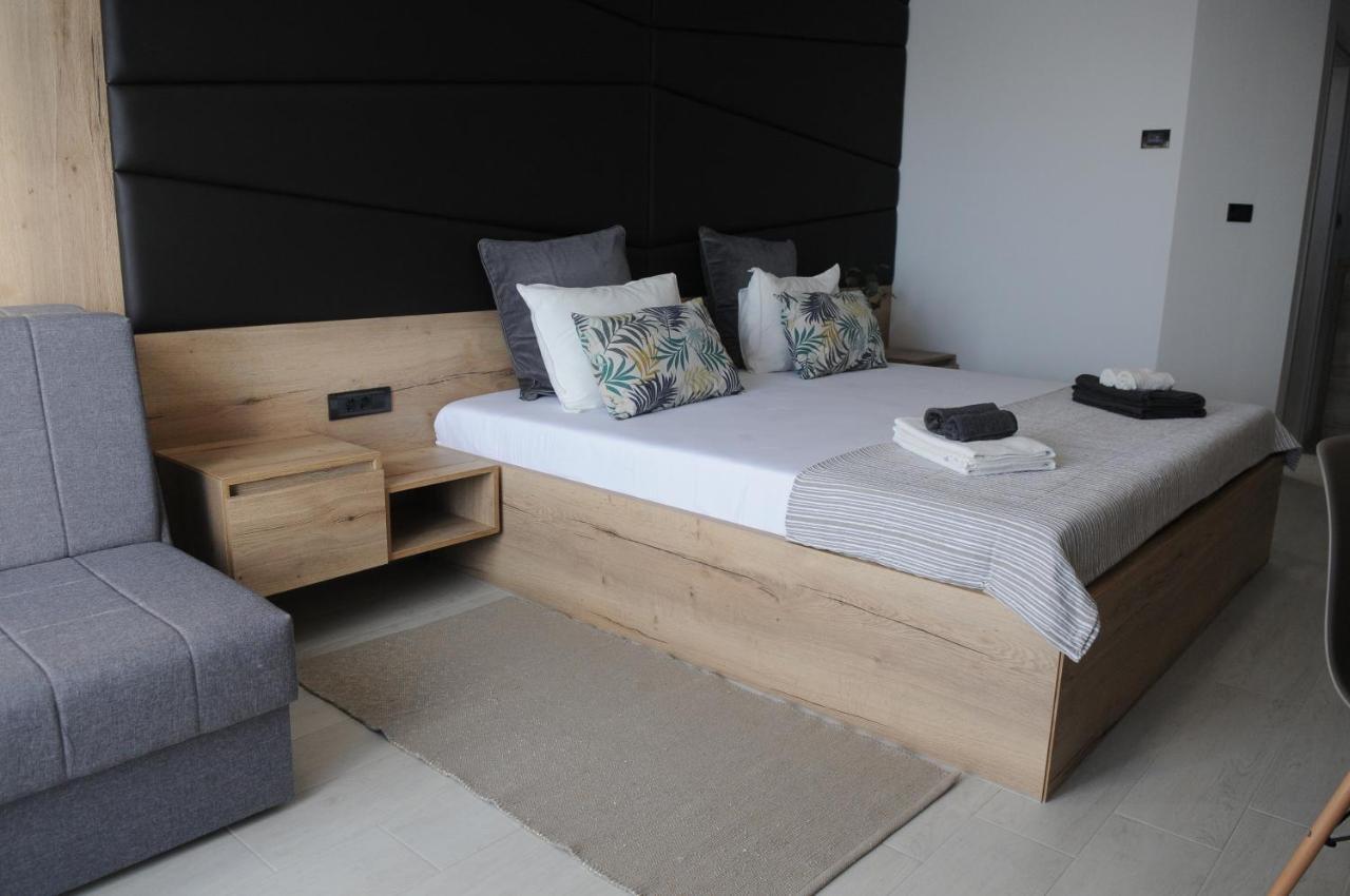 Azur Bed & Breakfast Нови Винодолски Екстериор снимка